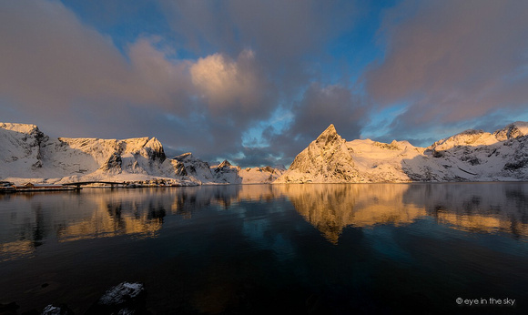 Reinefjord, Lille Toppøya, Lofoten