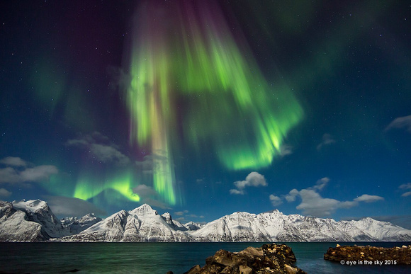 Norwegen, Polarlichter bei Spåkenes, Lyngenfjord
