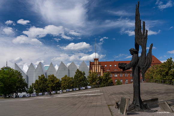 Stettin, Platz der Solidarität mit Blick auf die Philharmonie