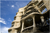 Casa Mila (Antonio Gaudí)